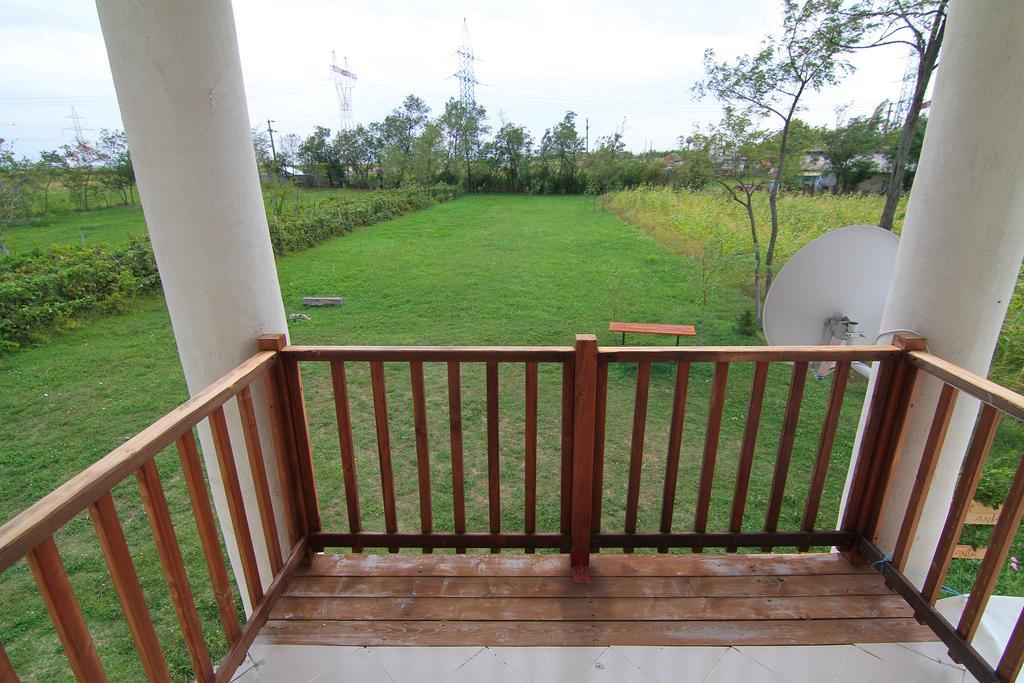Belegania Villa Oarja Екстер'єр фото